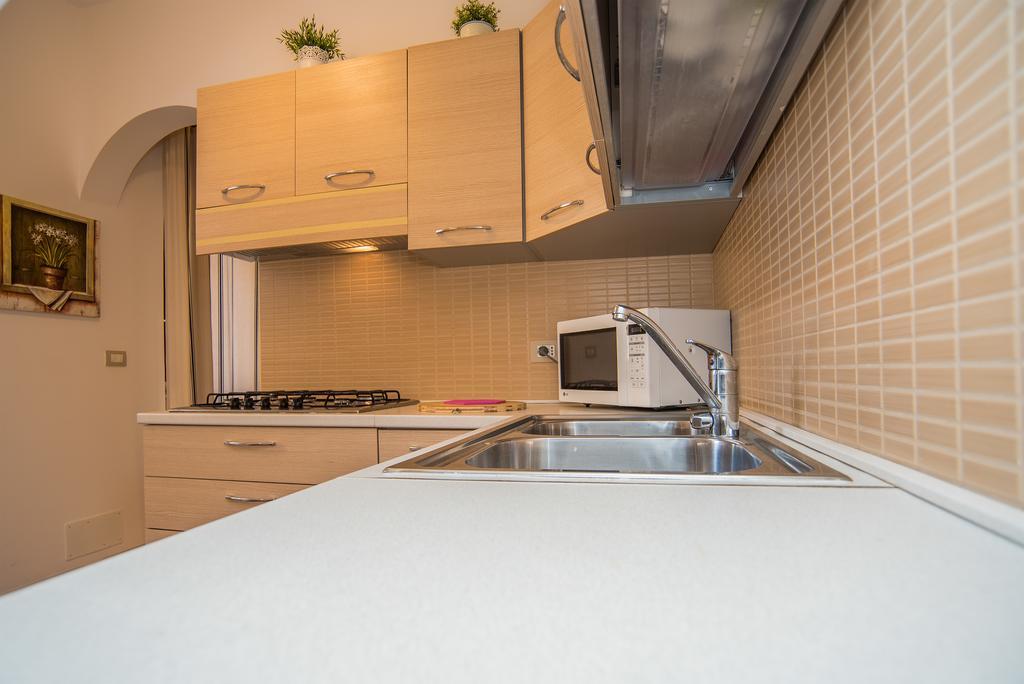 Un Affaccio Sul Borgo Apartment Marzamemi Bagian luar foto
